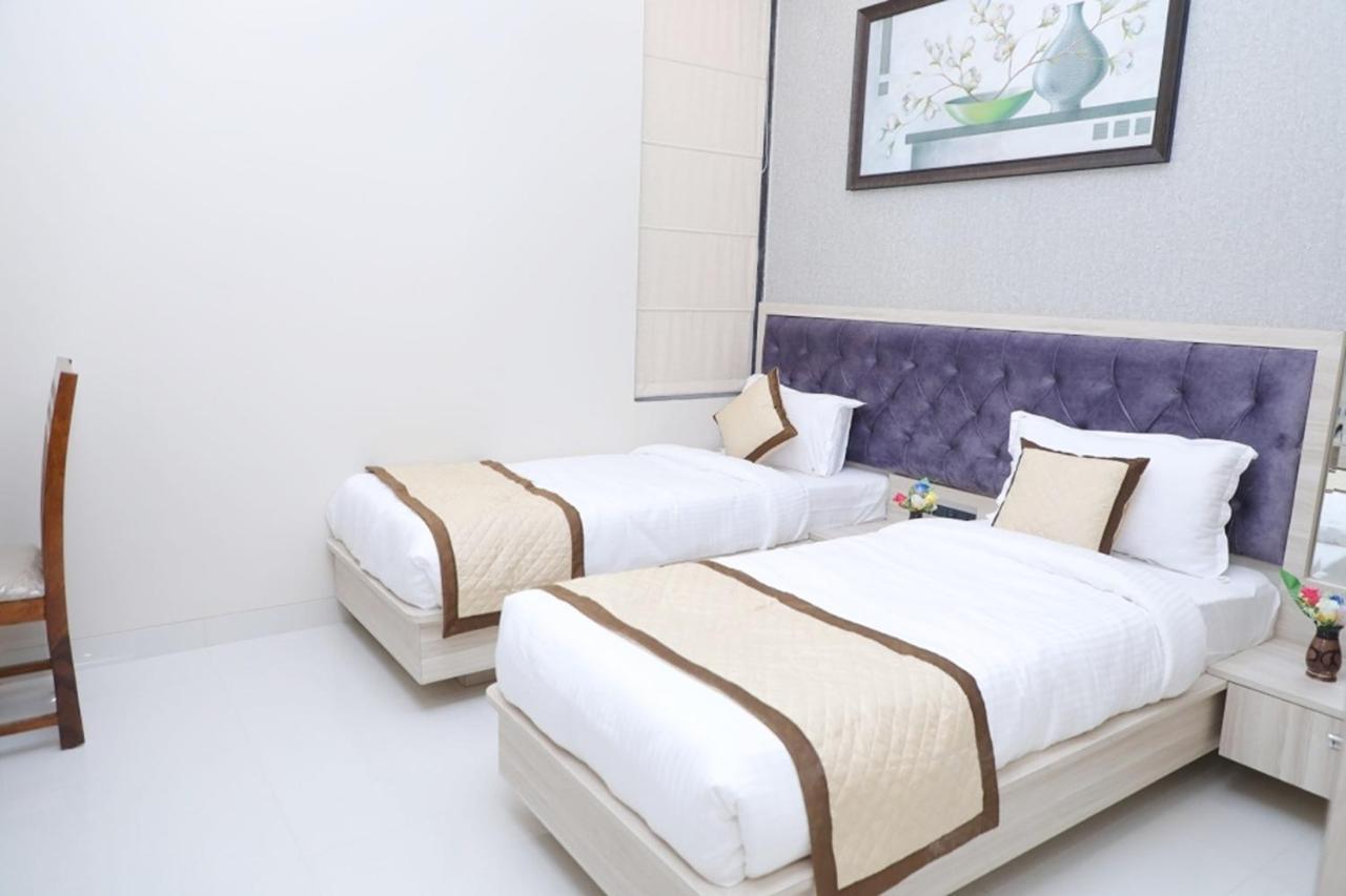 Pine Regency - Aravali'S Peak View Hotel Udaipur Buitenkant foto